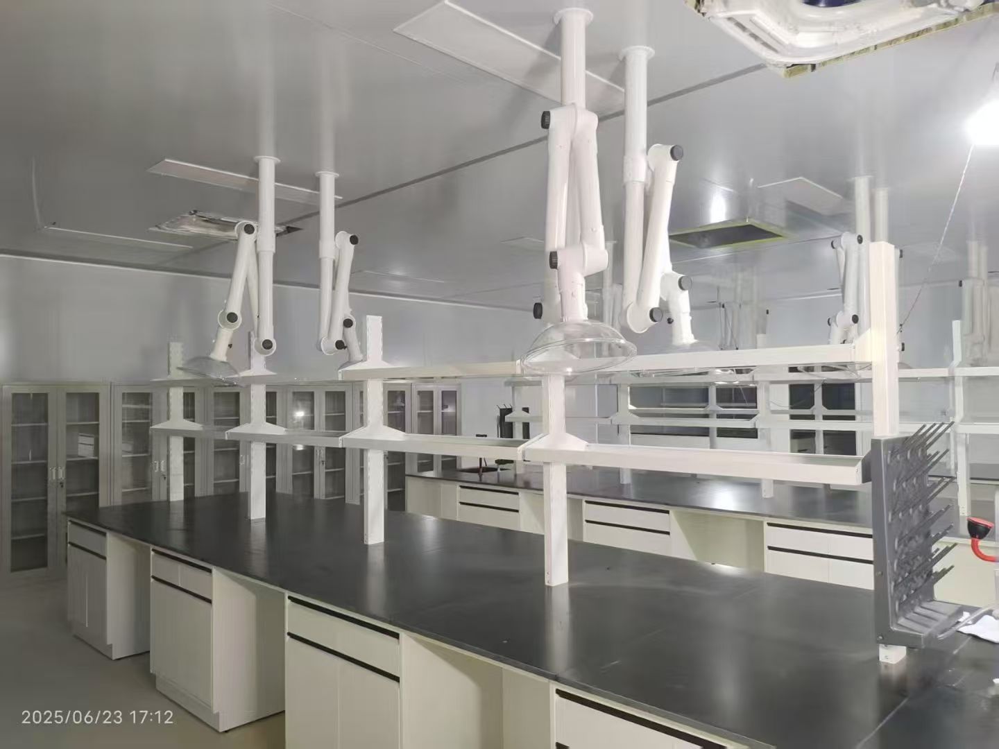 1751955430638463.jpg 1751955430638463.jpg